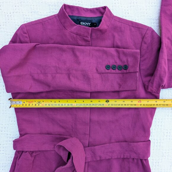 DKNY Donna Karan Ruffled Hem Magenta Blazer Jacket Size 8 Made in Italy - Picture 4 of 9